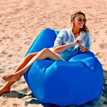 Carregar imagem no visualizador da galeria, Sofá Inflável De Ar Portátil Puff Impermeável Praia Camping
