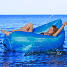 Carregar imagem no visualizador da galeria, Sofá Inflável De Ar Portátil Puff Impermeável Praia Camping

