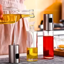 Carregar imagem no visualizador da galeria, Spray Porta Azeite/vinagre Sem Desperdício 100ml
